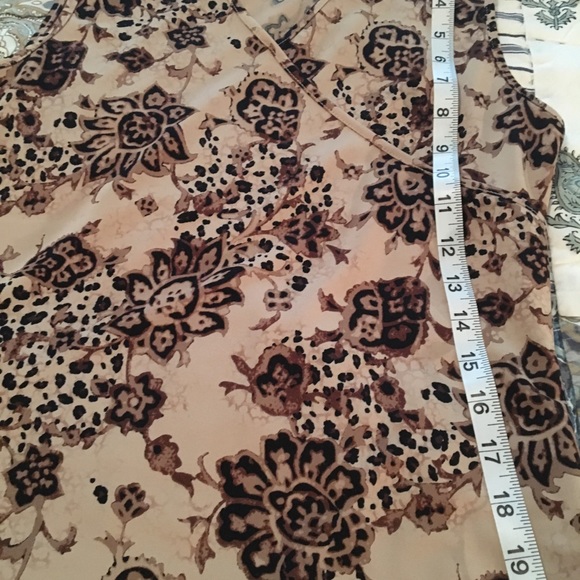 Top - Picture 4 of 4